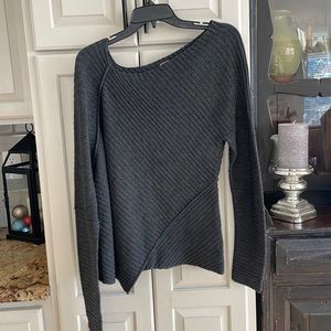 Free people size medium women’s sweater